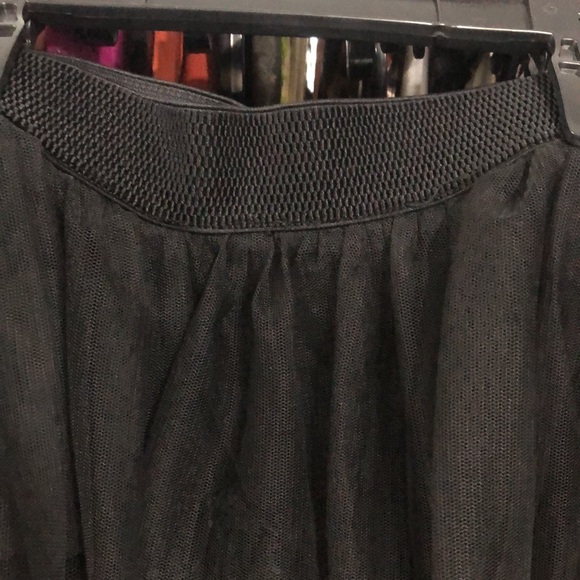 Anthropologie Ruffled Maxi Skirt - Picture 4 of 10